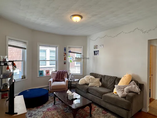 144 W Adams St, Somerville, MA