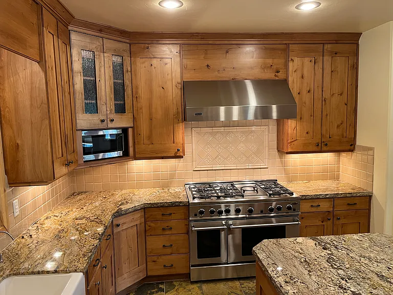 Kitchen 3