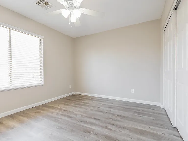 2026 S Swan Dr — Photo 17
