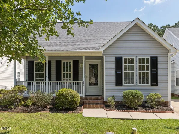 104 Cliffdale Rd, Holly Springs, NC 27540