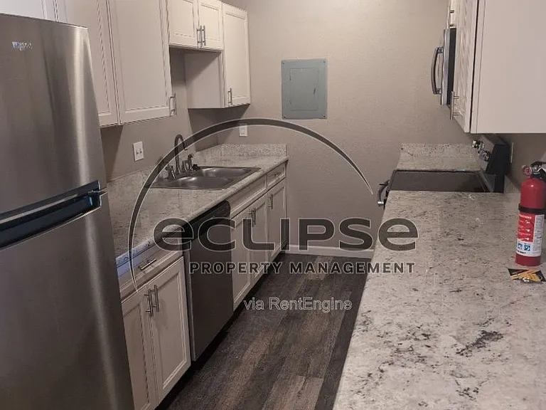 522 Bell Ct #A6 — Photo 8