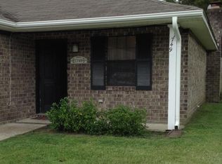 7749 Suzanne Dr, North Charleston, SC 29418