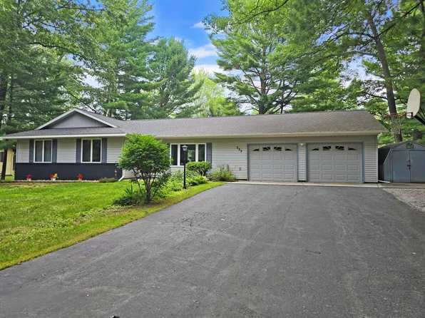 333 Bright Angel Dr, Prudenville, MI 48651