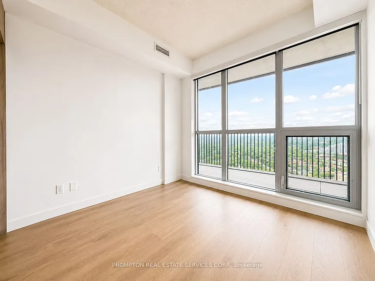 18 Esther Shiner Blvd #3006 — Photo 6