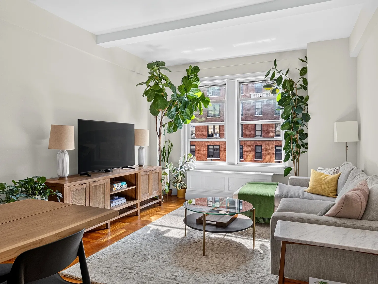 269 West 72nd Street — Photo 2