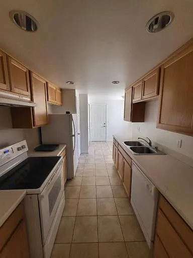 450 S Ranch View Cir #64 — Photo 5