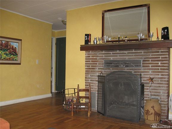 3rd image of 23726 35th Ave