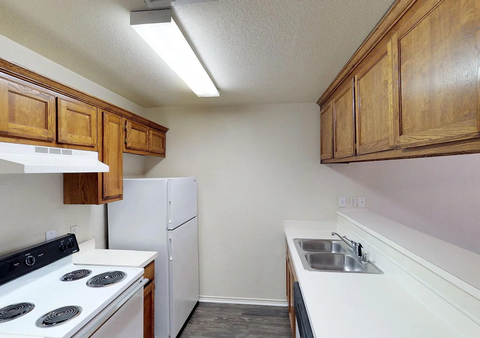 Ashton Place Apartments — Photo 4