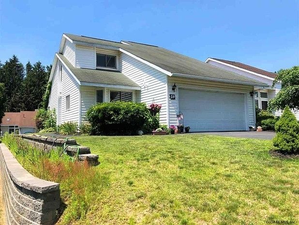 1st image of 59 Green Meadow Dr