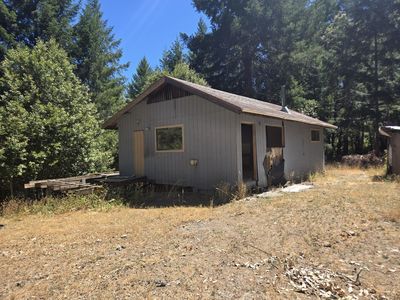 2126 China Creek Rd, Redway, CA, 95560
