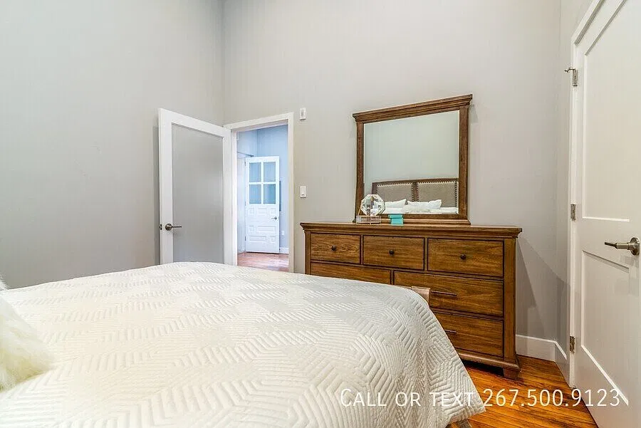Newly Renovated 1bd at the Breeze! Pets are welcome! — Photo 3