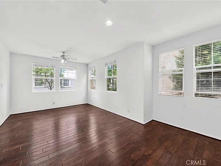 2068 Owens Dr — Photo 17