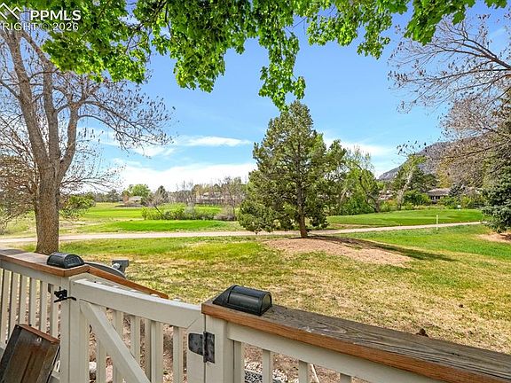 5th image of 3505 Clubheights Dr