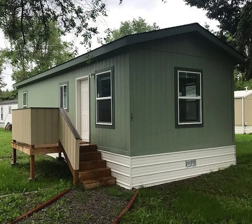 2175 W Highway 53