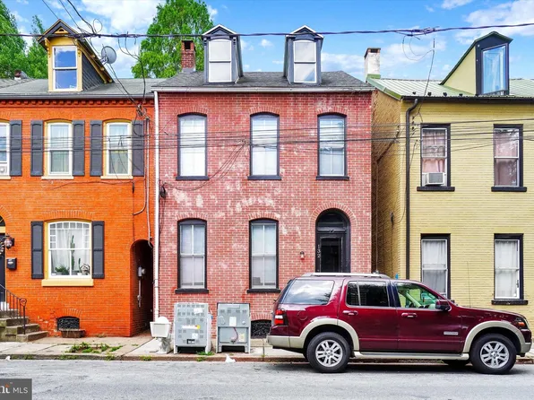 132 Nevin St, Lancaster, PA 17603