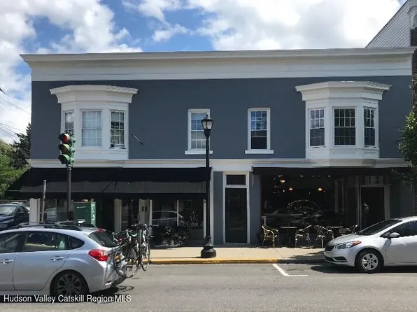 502 Warren St #C, Hudson, NY 12534