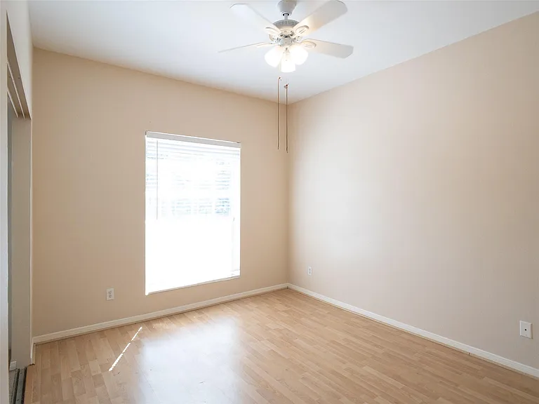 6500 Harbor Town Dr #3402 — Photo 19