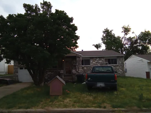 907 N Birch Ave, Sand Springs, OK 74063