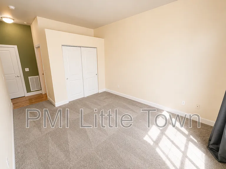 5677 Park Pl #104D — Photo 9