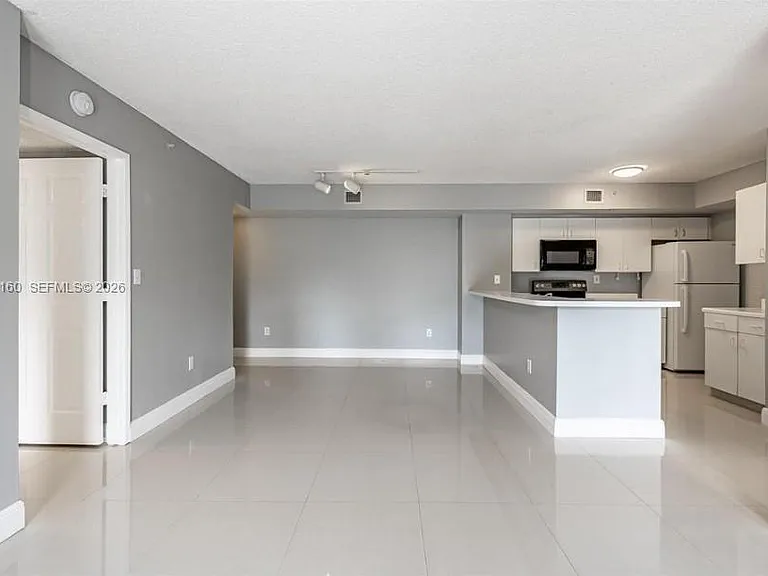 2600 S University Dr #124 — Photo 2