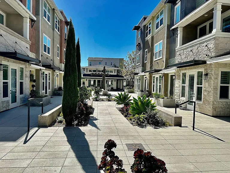 5690 Surfrider Way #105 — Photo 11