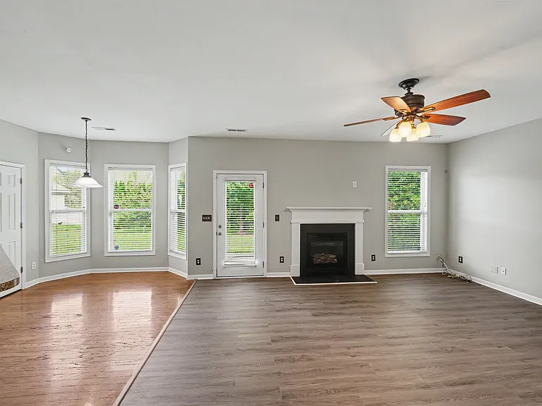 3111 Gloxinia Rd — Photo 20