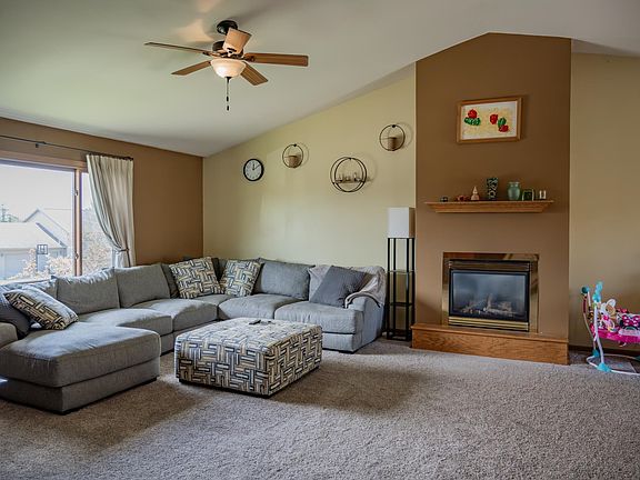 2nd image of 28 Jaz Cir