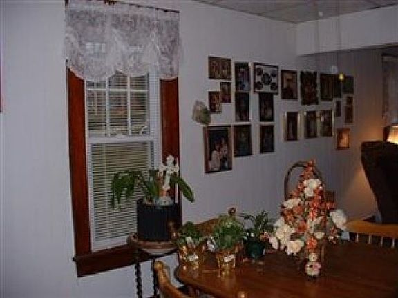 5th image of 112 Hazelwood Ave