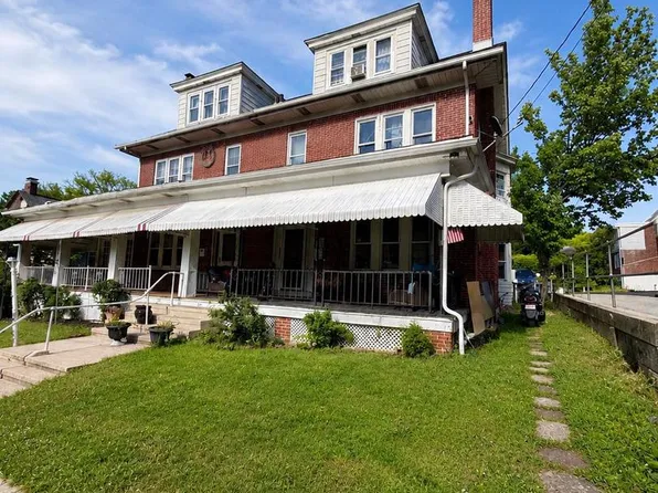 35 S 24th St, Reading, PA 19606