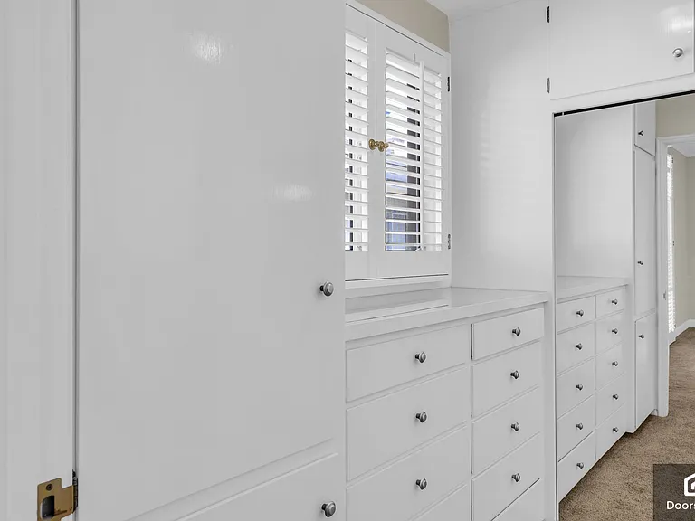 535 S Orange Grove Blvd #12 — Photo 15