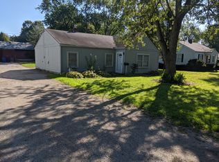 2112 Stoneham Rd, Toledo, OH 43615
