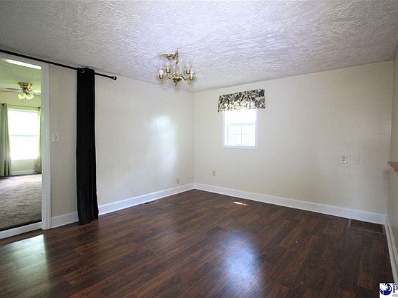 5th image of 152 1/2 N Pine Court Cir