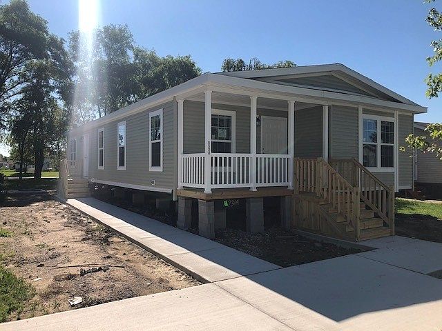 1st image of 8520 Deano St #501