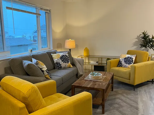 1380 SW Corona Ct Unit 4, Waldport, OR 97394