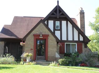 2527 Langdon Farm Rd, Cincinnati, OH 45212