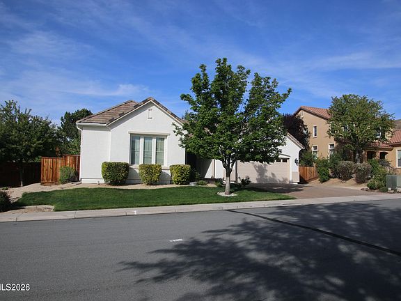 3rd image of 2634 Roseto Cir