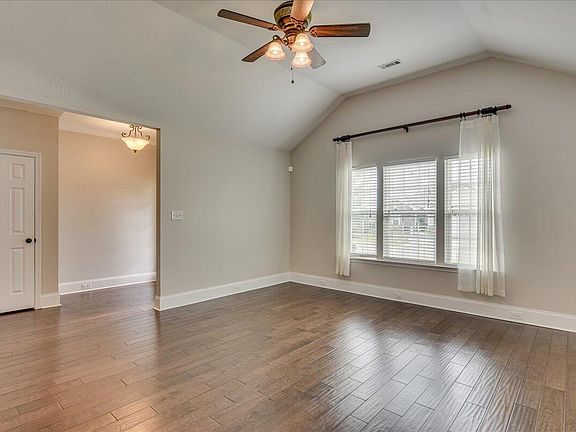 3rd image of 1534 Willow Bay Drive