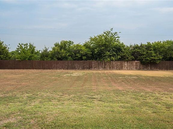 3rd image of 8231 Armstrong Way