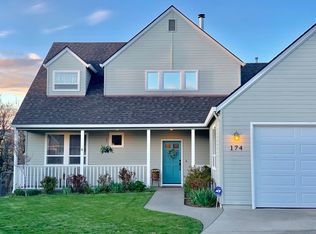 174 Carly Cir, Medford, OR
