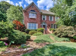 5023 Brookmere Ln, Winston Salem, NC 27106