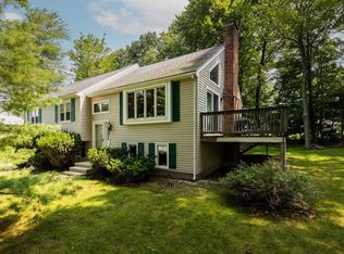 6 Wachusett Dr, Sutton, MA 01590
