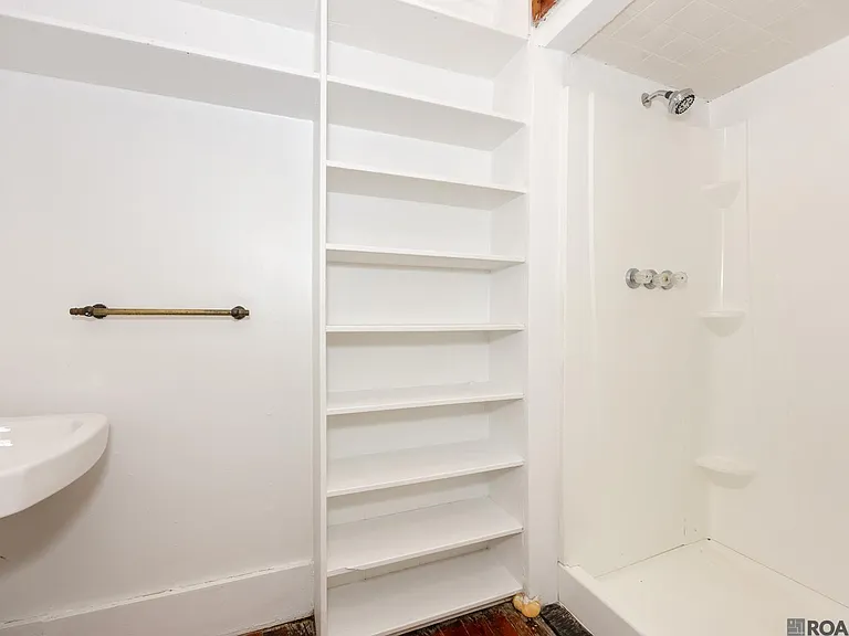 777 Spanish Town Rd — Photo 10