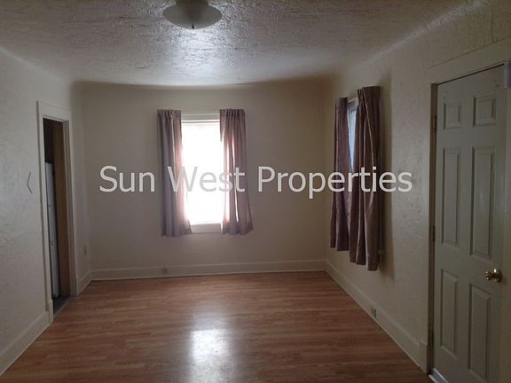 3rd image of 312 N Court Ave