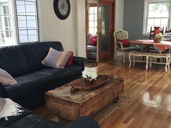 2nd image of 30 Sunnybank Ave