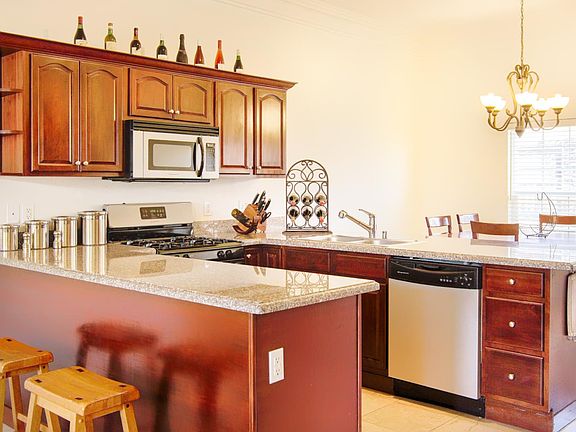 2nd image of 414 Venice Way