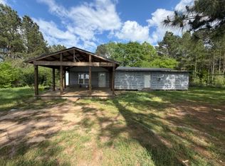 184 Santee Baptist Church Rd, Prentiss, MS 39474