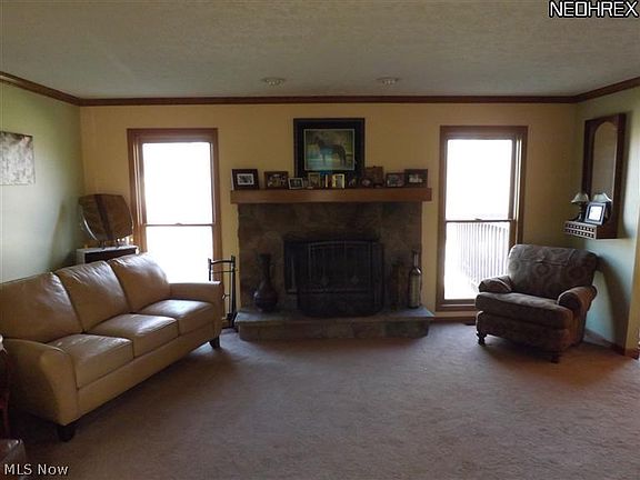 3rd image of 3631 Durham Dr