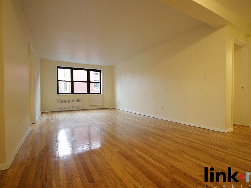 1st image of 1100 Warburton Ave APT 1B