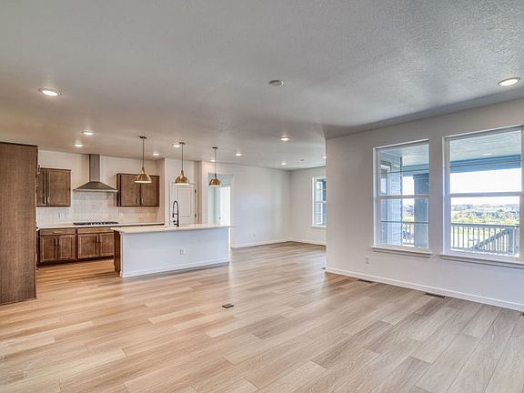 Quick Move-In Representation