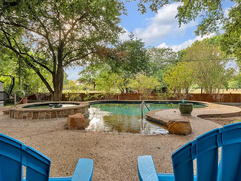 5641 Parkcrest Dr — Photo 15